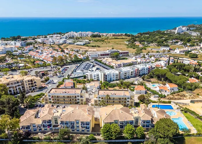 Hotel apartamentowy Bosque Sao Jose By Algarneto Albufeira